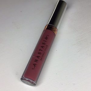 abh liquid lipstick in “ poet “